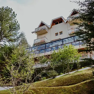 https://ville-de-france.camposdojordaohotels.net