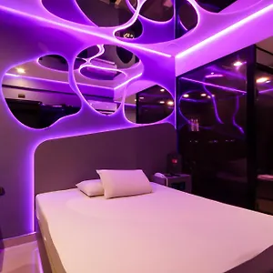 https://adrenalina-hotel.topsaopaulohotels.com